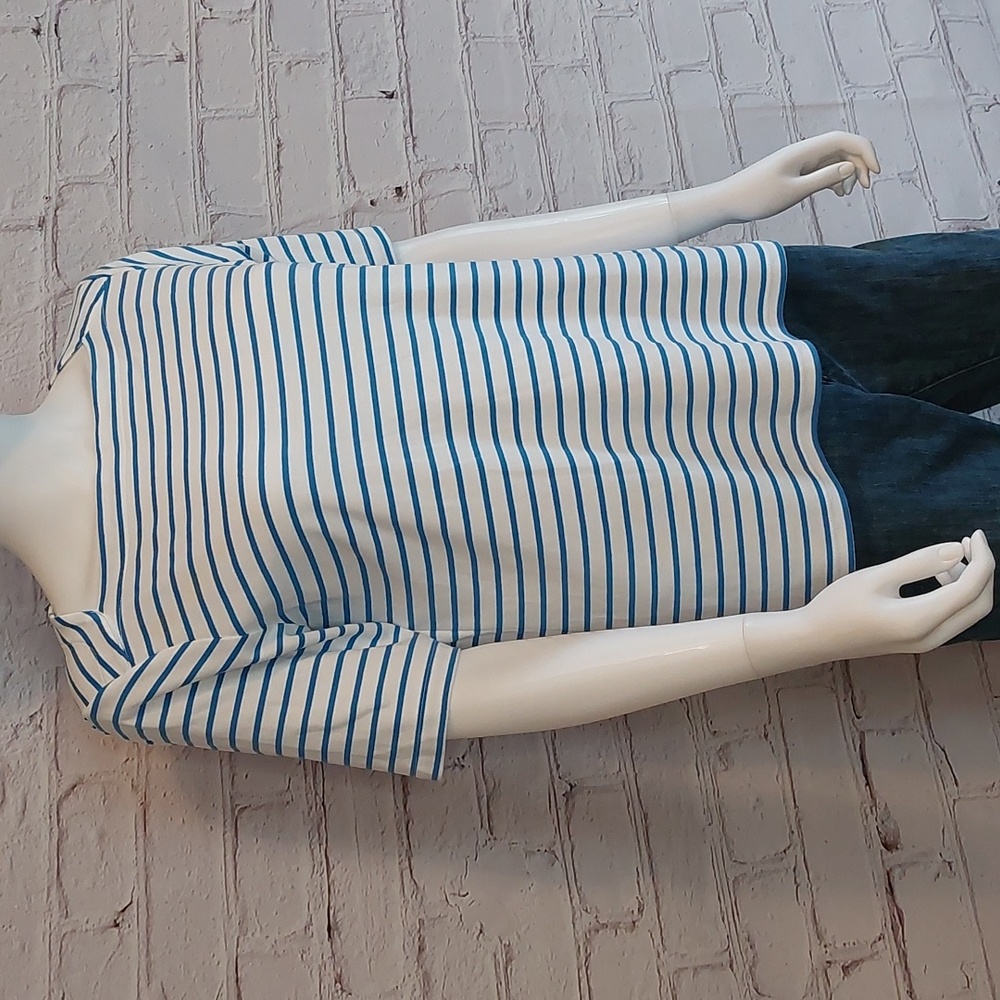 LL Bean Boatneck Short Sleeve Top Blue White Stripe Sz Medium 8 10